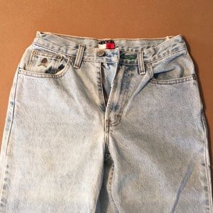 Tommy Hilfiger “mom” Jeans